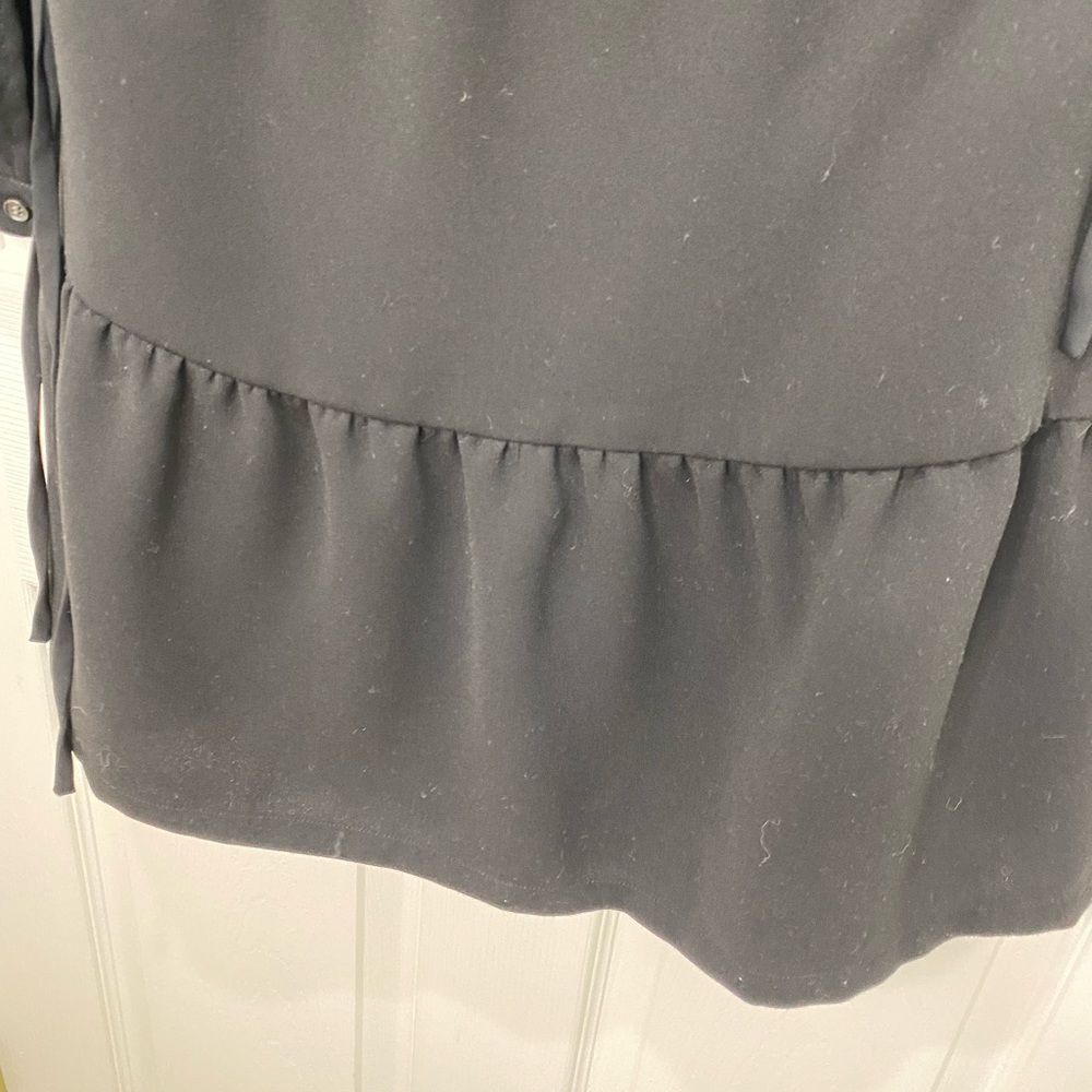 41 Hawthorn long sleeve black v neck top, size large - Picture 2 of 16